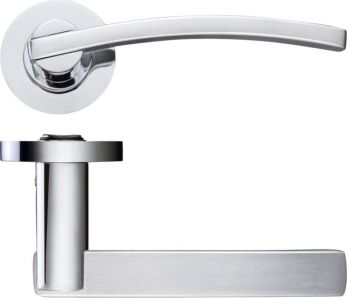 Adria ZPZ100SCCP satin and polished chrome door handles